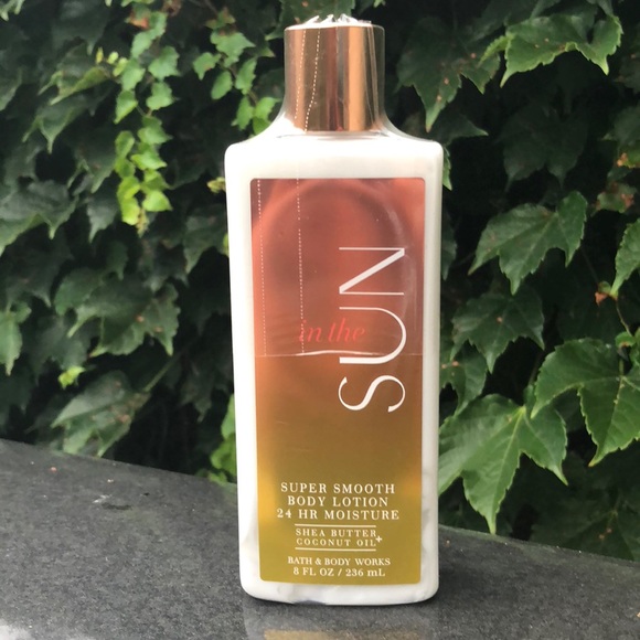 Bath Body Works In The Sun Lotion Nwt